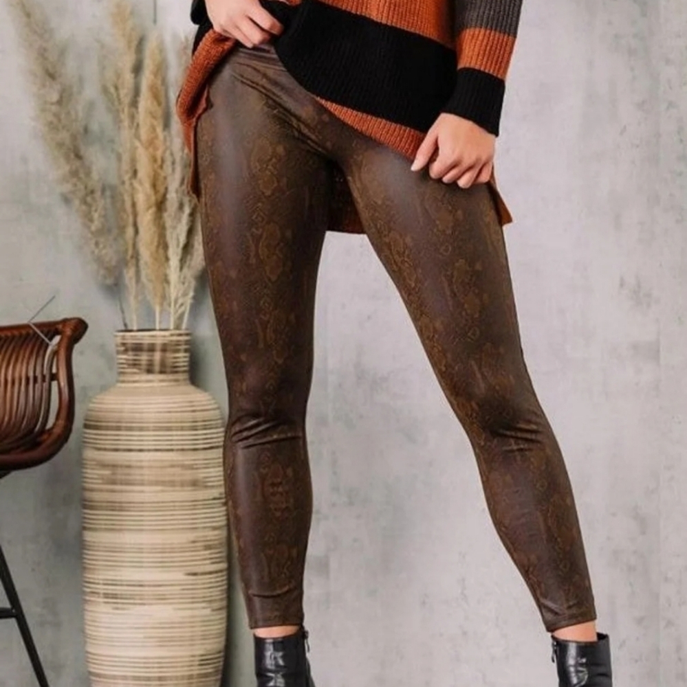 Saints21 snakeskin faux leather leggings